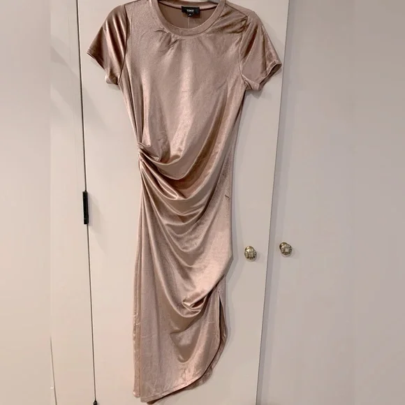 Mystic Los Angeles | Dresses | Mystic Los Angeles Blush Asymmetrical Velvet  Dress Medium | Poshmark